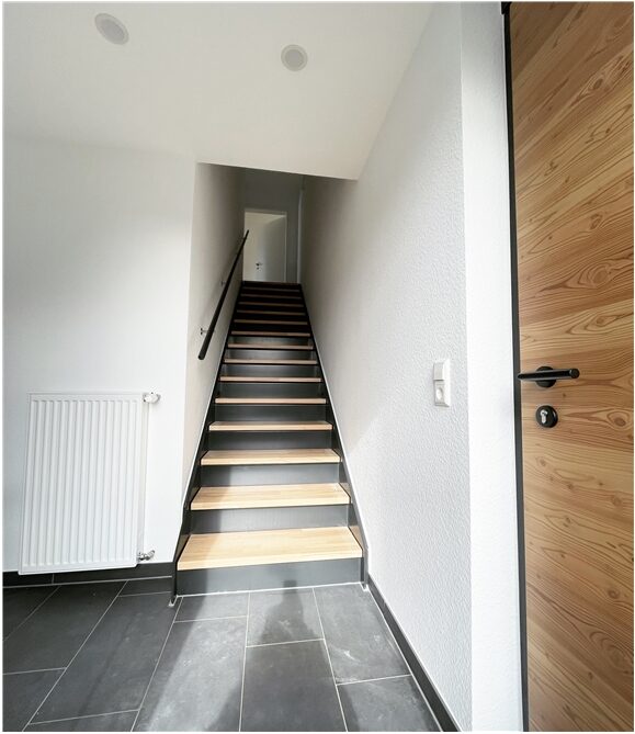 04_Haus E_Seite3H